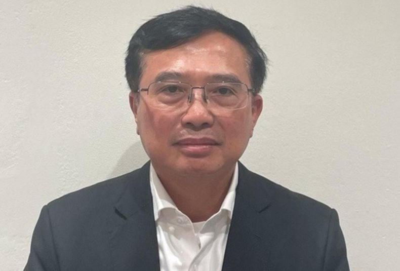 Cựu Thứ trưởng Bộ Công Thương Hoàng Quốc Vượng bị đề nghị truy tố vì gây thiệt hại 937 tỷ đồng ddk