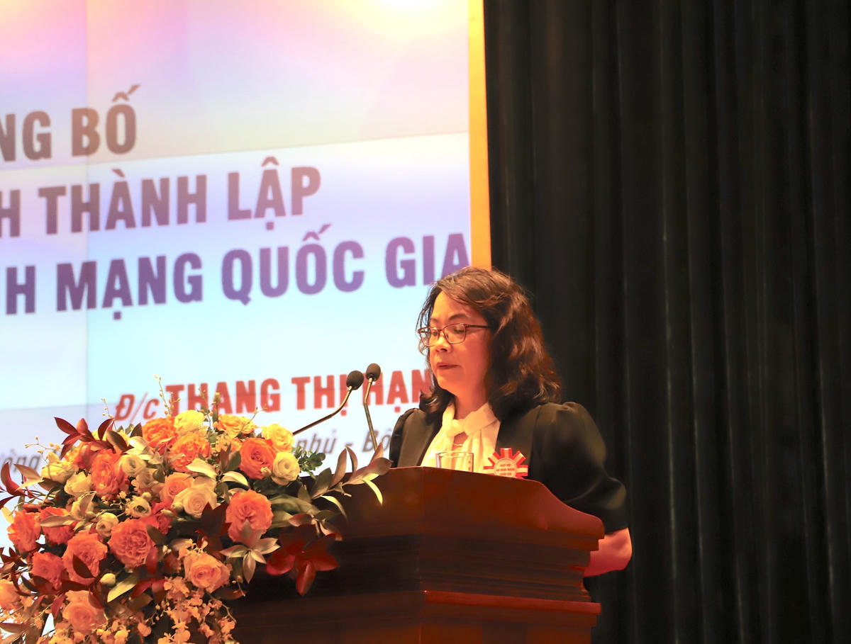 Bà Thang Thị Hạnh, Vụ trưởng Vụ Tổ chức phi Chính phủ thuộc Bộ Nội vụ đã công bố Quyết định thành lập Hiệp hội An ninh mạng quốc gia.