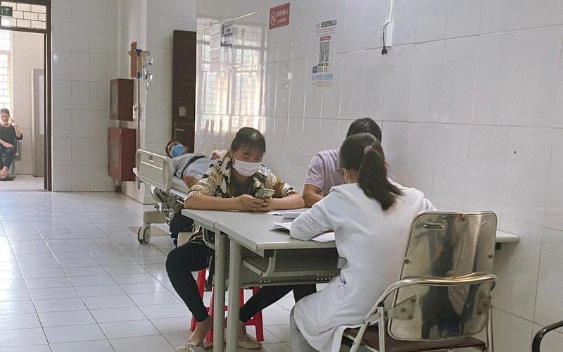 Bệnh nhân tới thăm khám tại Viện sức khỏe tâm thần, Bệnh viện Bạch Mai.