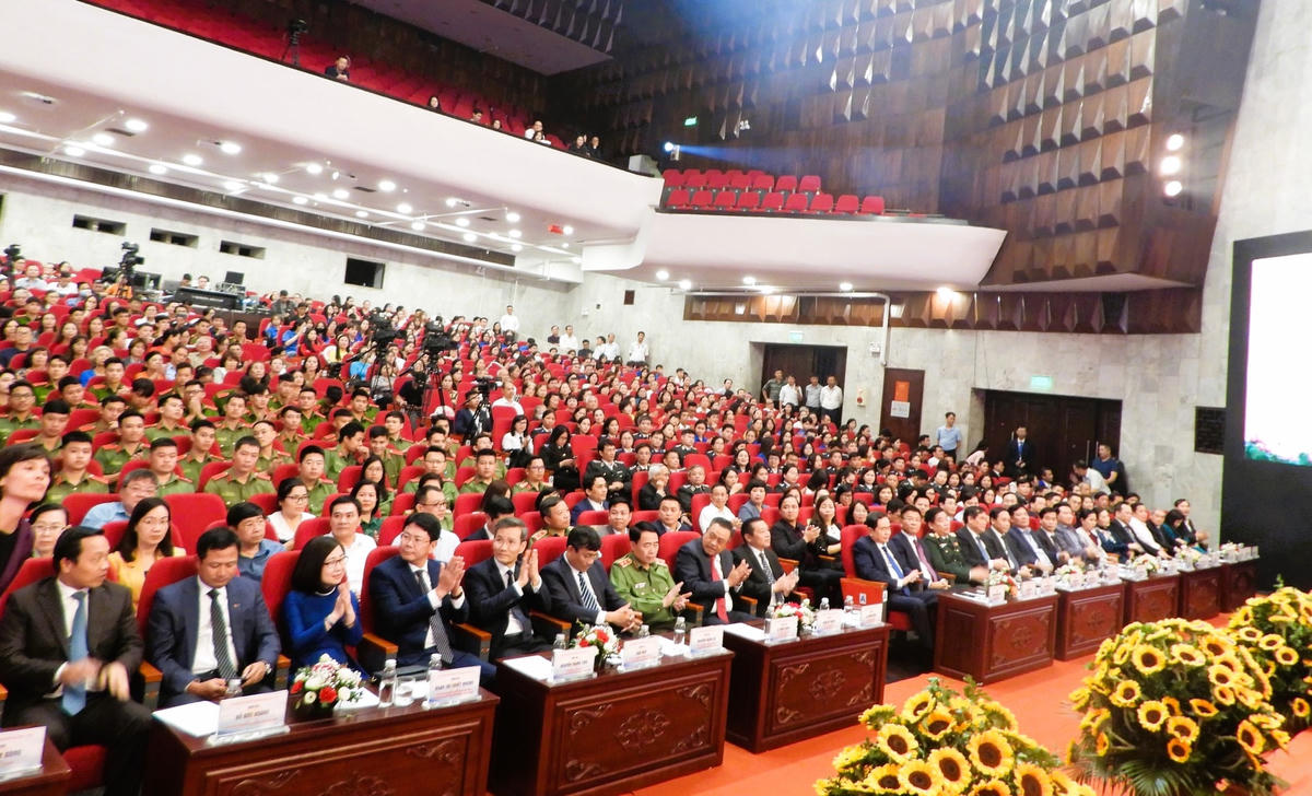 Các đại biểu tham dự Lễ tổng kết, trao giải Hội thi "Hòa giải viên giỏi toàn quốc lần thứ IV".