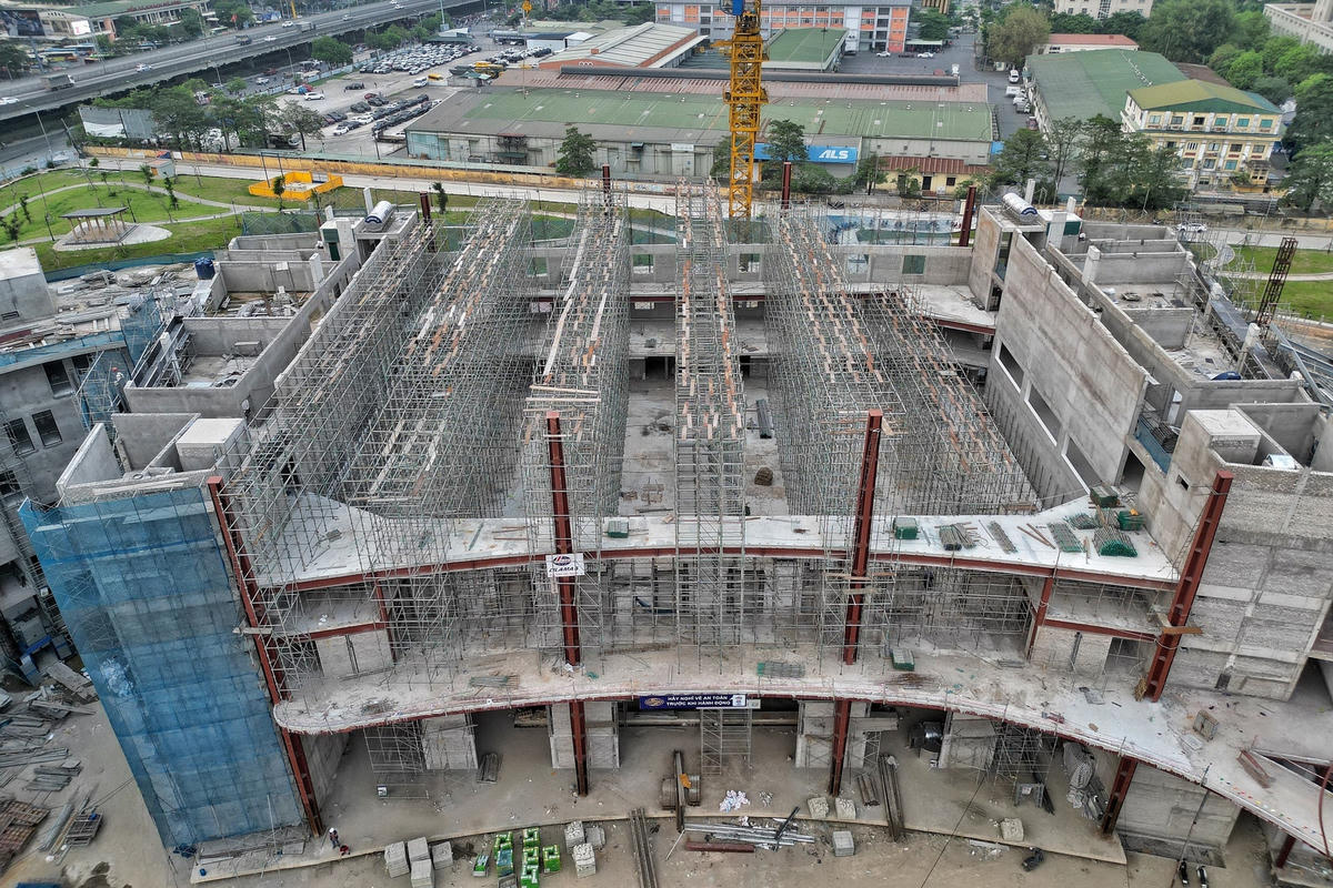 Dự án đang được tăng tốc thi công để trong năm 2024 dự án sẽ hoàn thành.