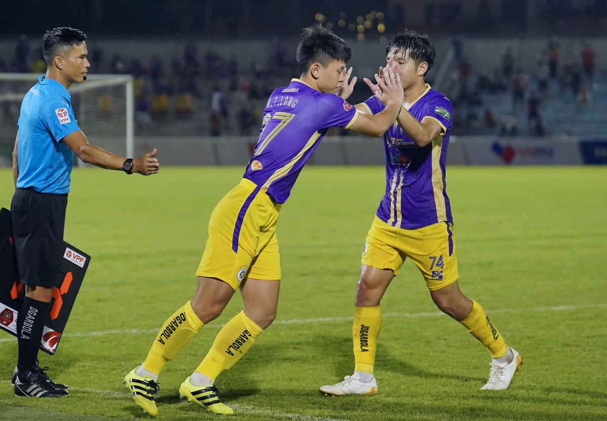 Hanoi FC cho CLB Công an Nhân dân mượn'sao U23 Việt Nam' về đá giải Hạng Nhất