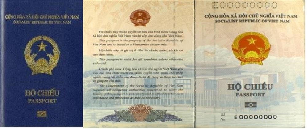 Hộ chiếu phổ thông gắn chíp điện tử. Ảnh: Bộ Công an.