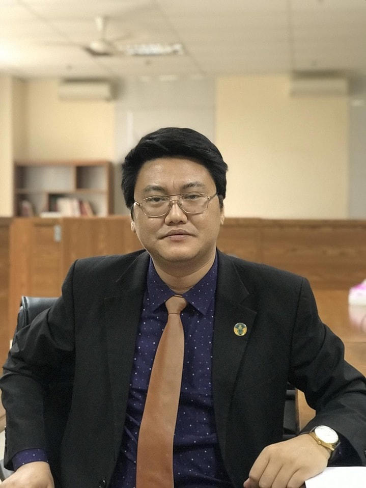 Luật sư Hoàng Tùng