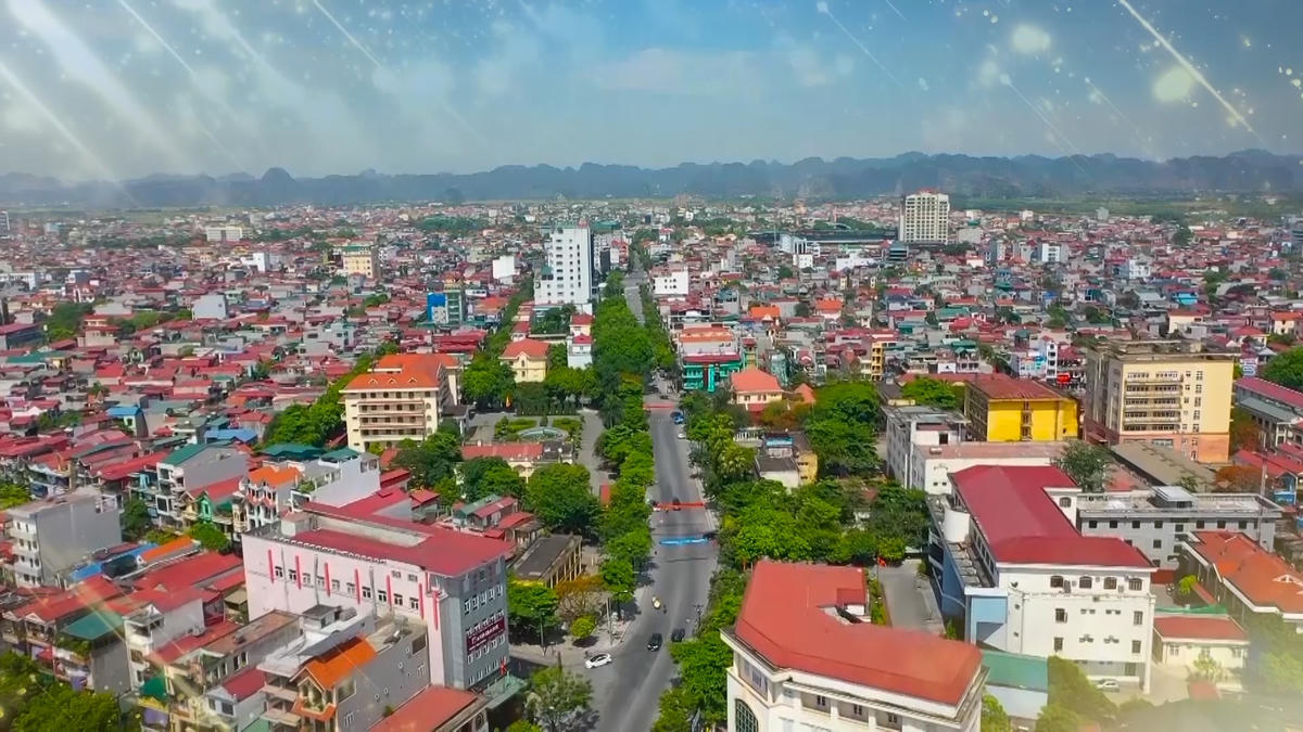 Một góc TP Ninh Bình hôm nay.