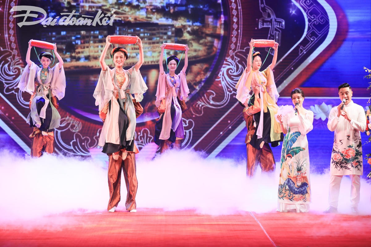 ẢNH: Lễ kỷ niệm 55 năm Ngày thiết lập quan hệ ngoại giao Việt Nam-Campuchia