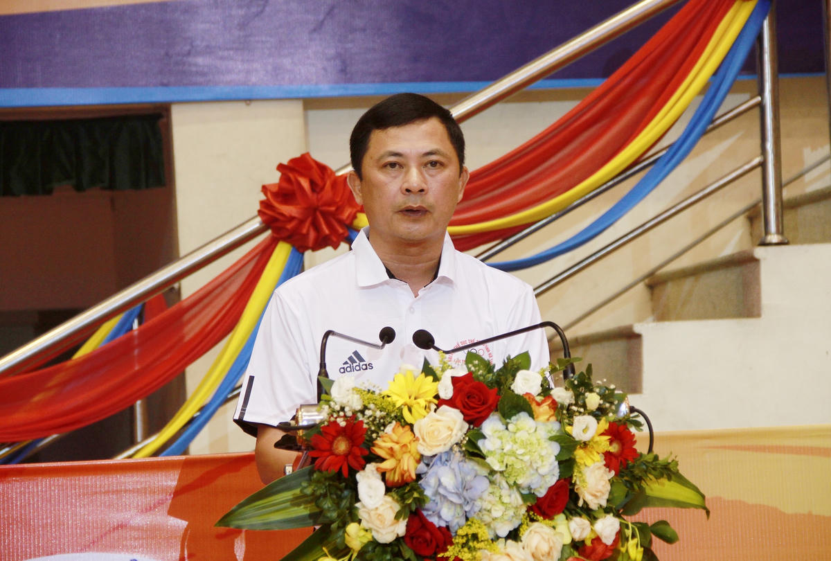 Ông Lê Ngọc Châu, Phó Chủ tịch Ủy ban nhân dân tỉnh, Trưởng Ban chỉ đạo Đại hội phát biểu khai mạc.