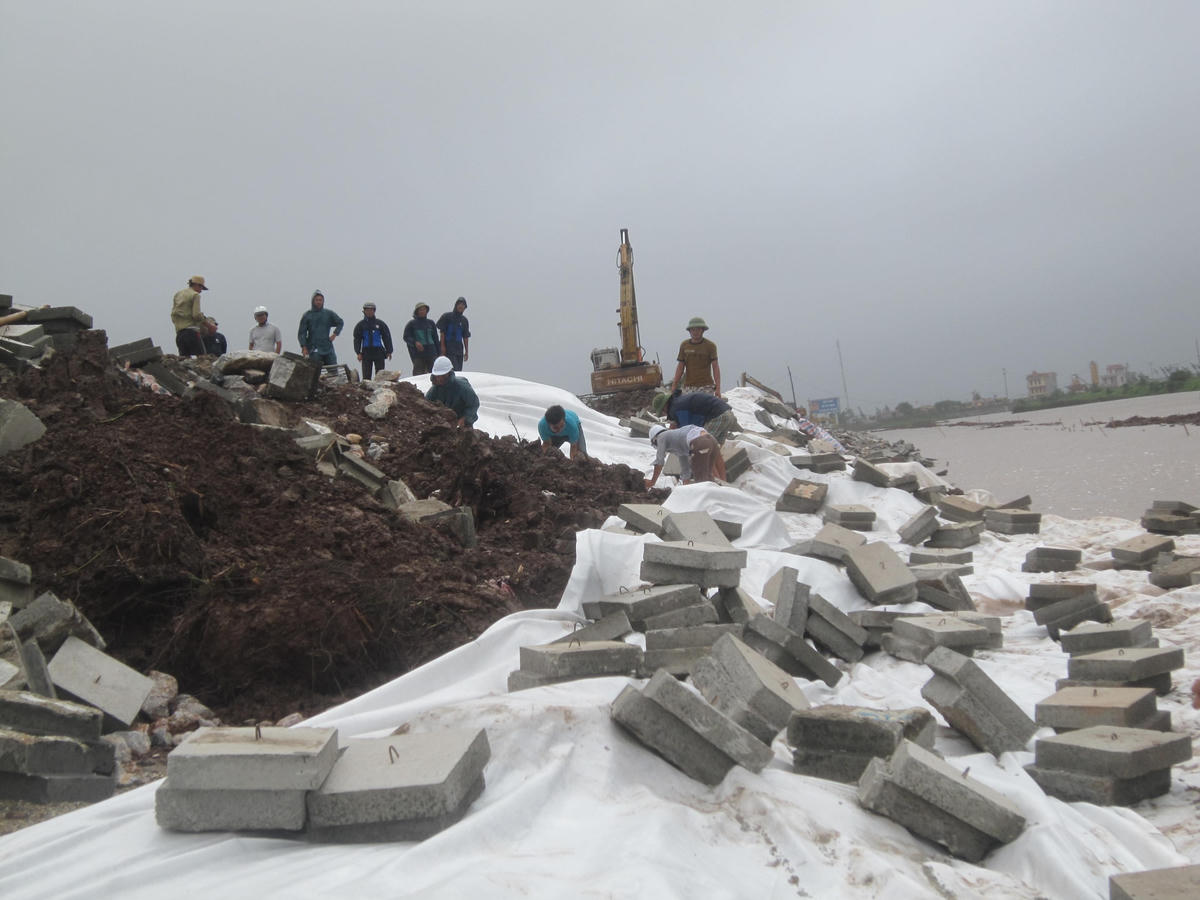 Công tác ứng phó với bão số 2 đang được tỉnh Nam Định triển khai tích cực.