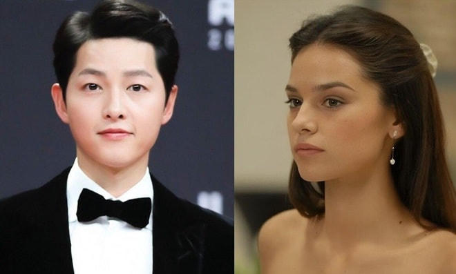 Theo một số nguồn tin, bạn gái mới của Song Joong Ki được phát hiện bởi trong lúc nhận giải Daesang tại lễ trao giải APAN được tổ chức vào ngày 29/9, Song Joong Ki đã cảm ơn các nhân vật Katy, Narla, Maya và Antes. Trong khi đó, theo một bài đăng trên Facebook cũ của Katy, những chú chó của cô được đặt tên là Maya và Antes.
