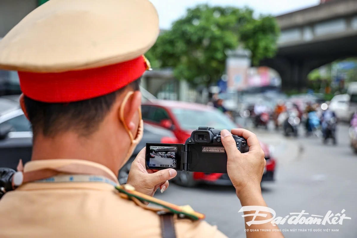 xe_ôm_công nghê- lê khanh4