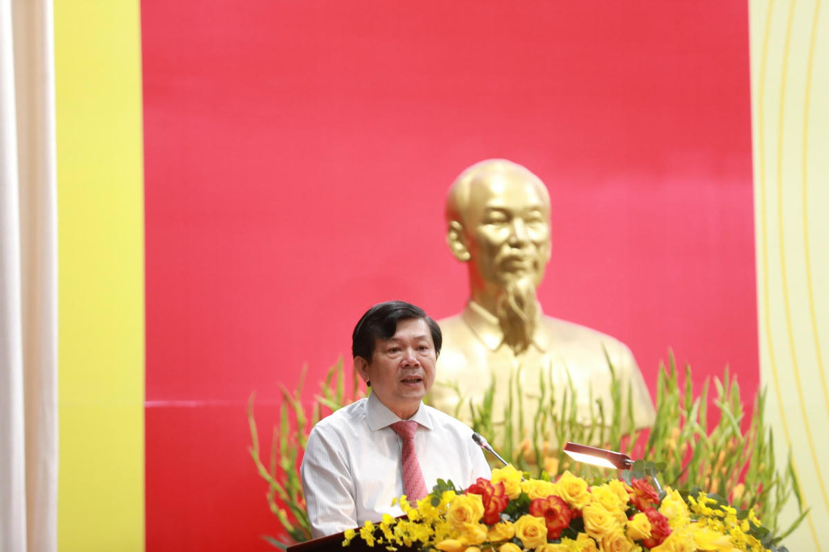  Phó Chủ tịch Nguyễn Hữu Dũng phát biểu tại Hội nghị. Ảnh: Văn Điệp/TTXVN.