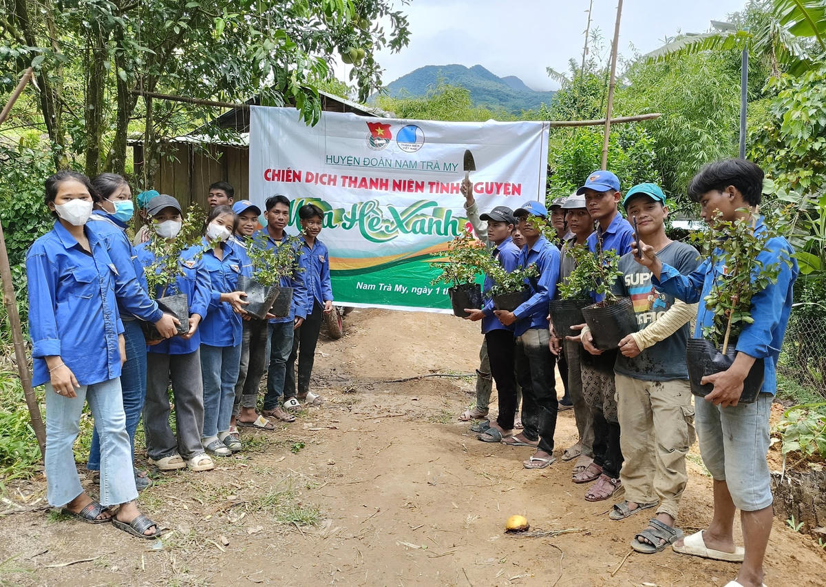 Một buổi phát động ra quân của Huyện Đoàn Nam Trà My.