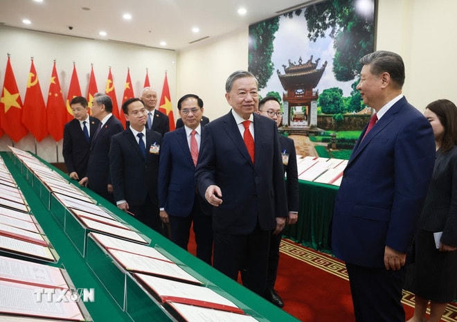 ttxvn-van-kien-hop-tac-viet-nam-trung-quoc-tong-bi-thu-2.jpg