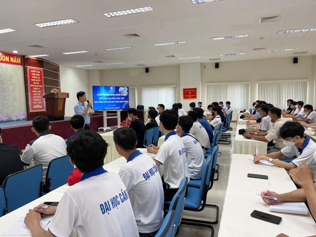 Kiểm định chất lượng giáo dục đại học là yêu cầu bắt buộc.
