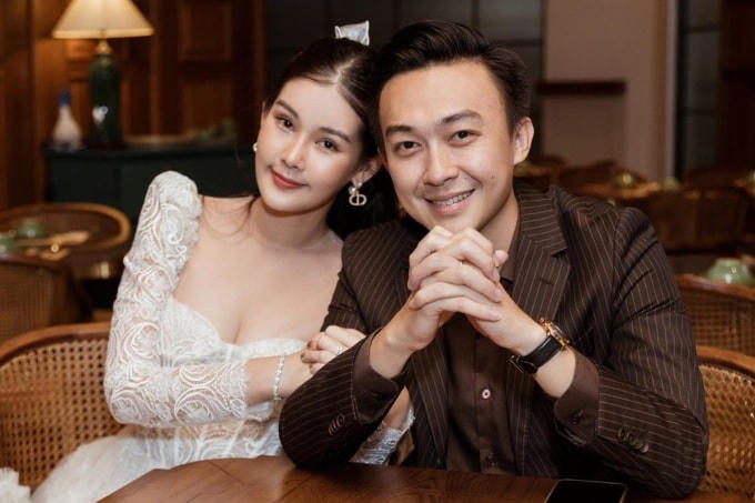 Ngân Anh và Tô Ny cũng trải qua nhiều biến cố để đến được hạnh phúc.