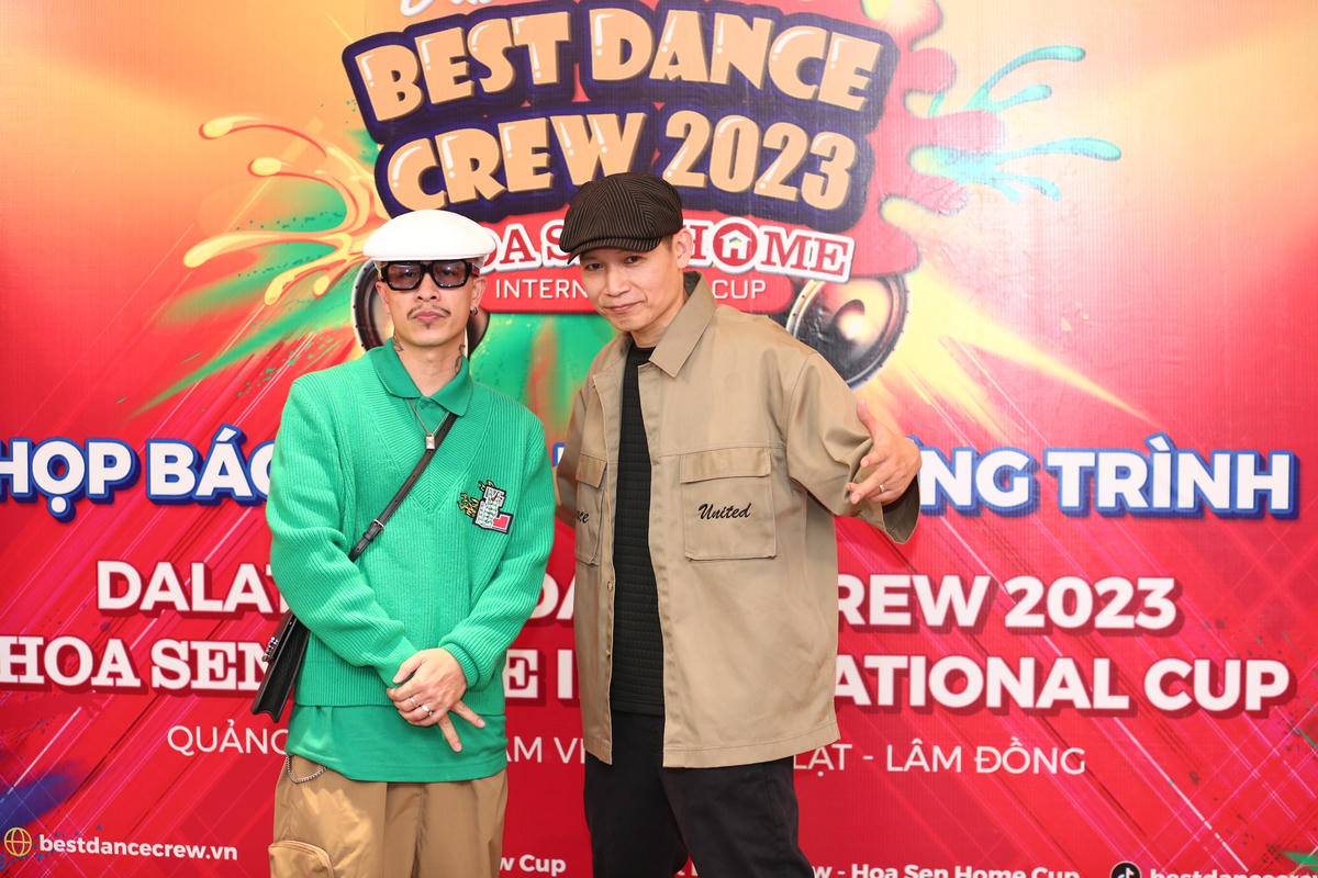 Giám khảo Việt Max và Viết Thành tại họp báo ra mắt Dalat Best Dance Crew 2023. Ảnh: Bee Comm.