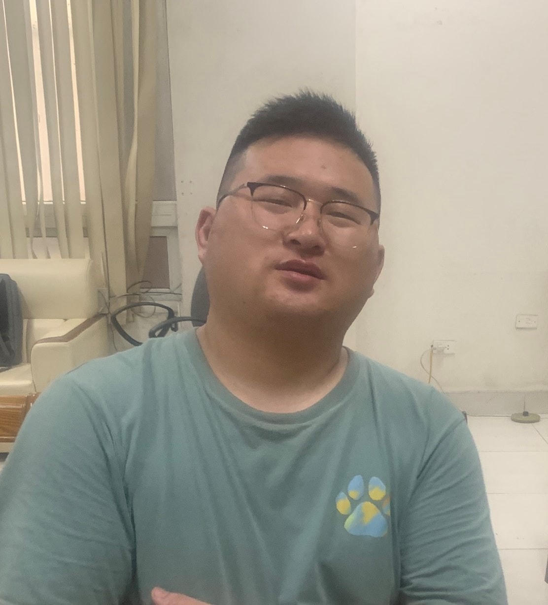 Li Pei Long bị khởi tố về hành vi vi phạm quy định về tham gia giao thông đường bộ. Ảnh: Công an tỉnh Quảng Ninh.