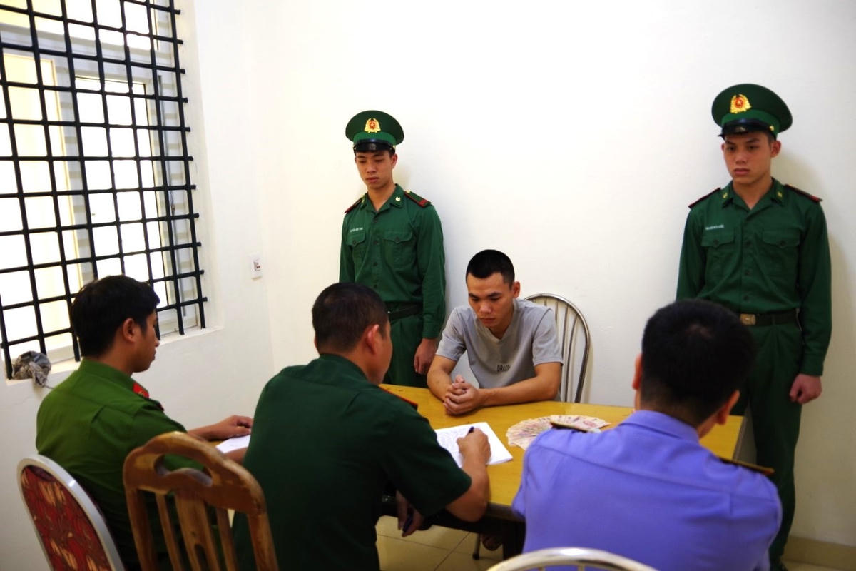 Ngô Văn Tuấn tại Bộ Chỉ huy BĐBP TP Hải Phòng.