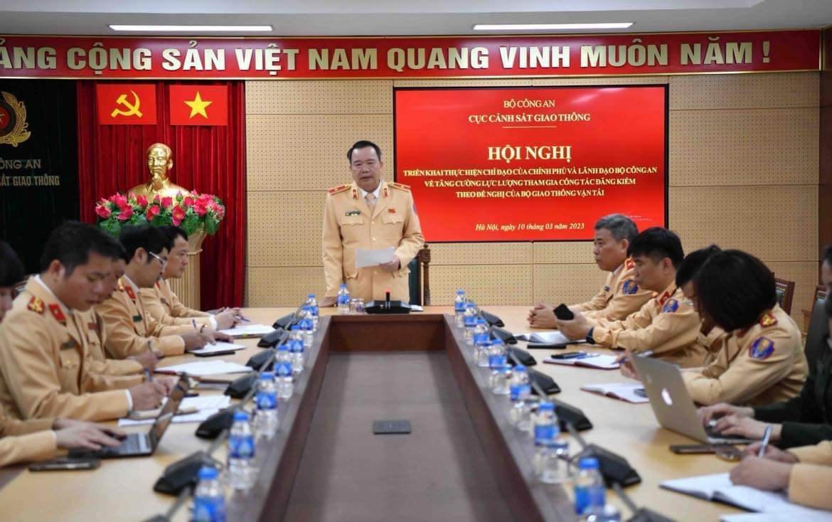 Thiếu tướng Nguyễn Văn Trung, Cục trưởng Cục CSGT (Bộ Công an) phát biểu.