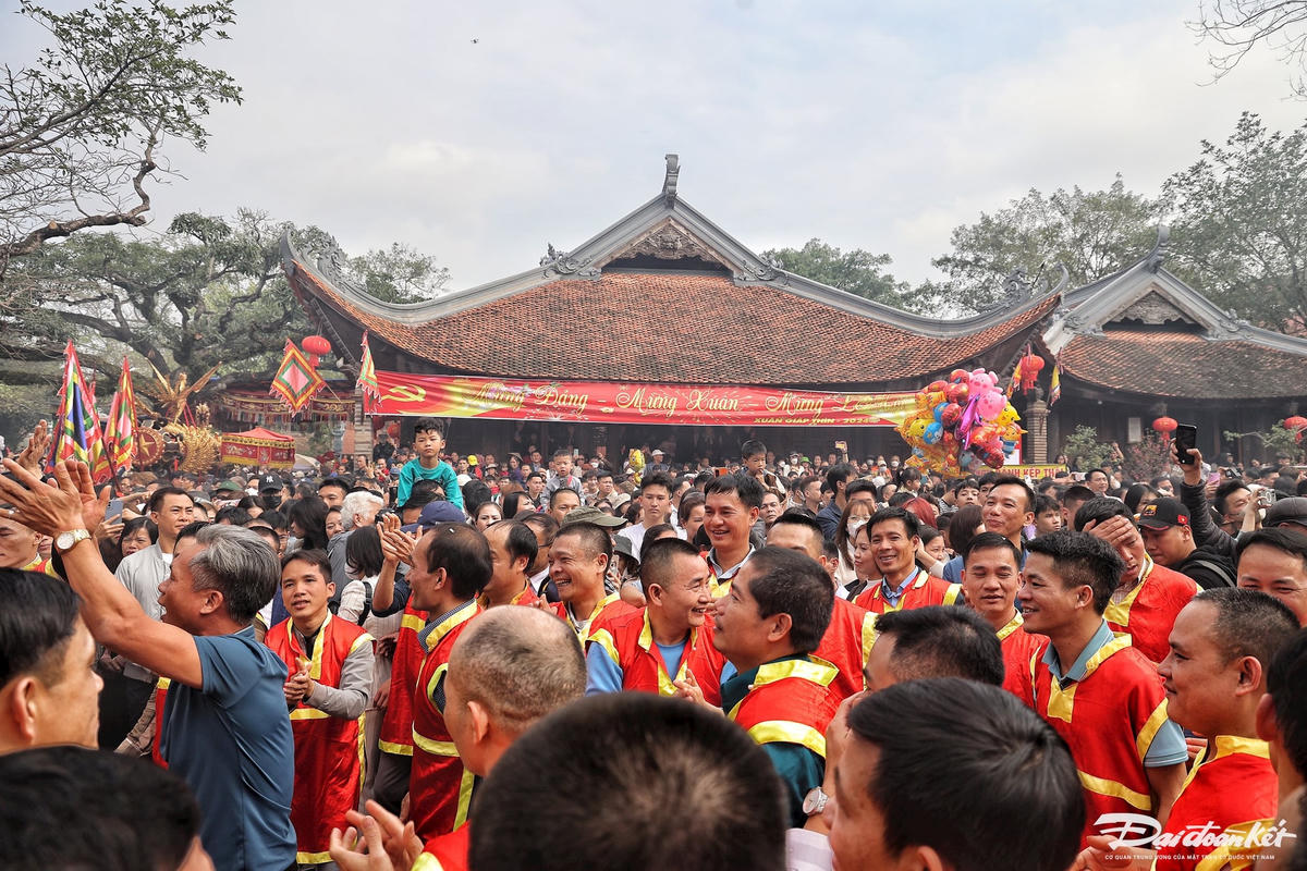 W_le_hoi_ruoc_phao_dong_ky-le-khanh10.jpg