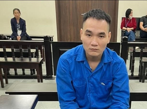 lam-gia-hop-dong-giao-khoan-dat-de-rao-ban-chiem-doat-tien-ddk.jpg