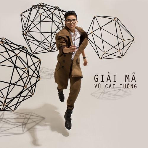 Album "Giải mã" đánh dấu những bước thành công đầu trong sự nghiệp âm nhạc của cô.