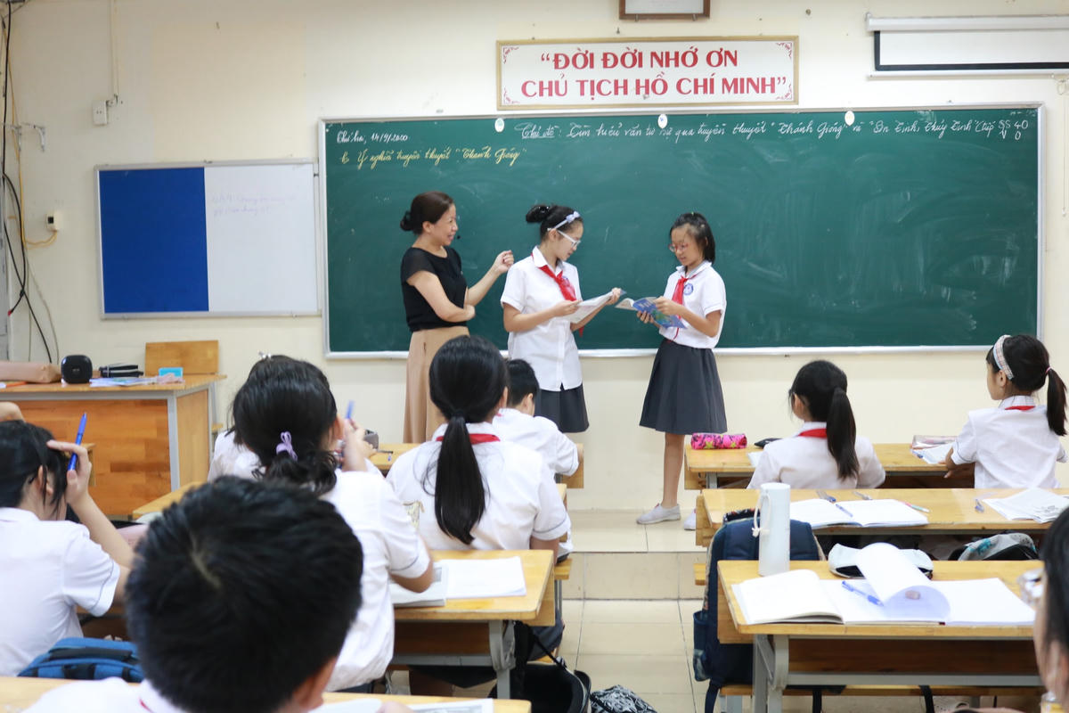 Sĩ số học sinh/lớp tại Hà Nội luôn là vấn đề “nóng”, được dư luận xã hội quan tâm, nhất là vào thời điểm tuyển sinh đầu cấp.