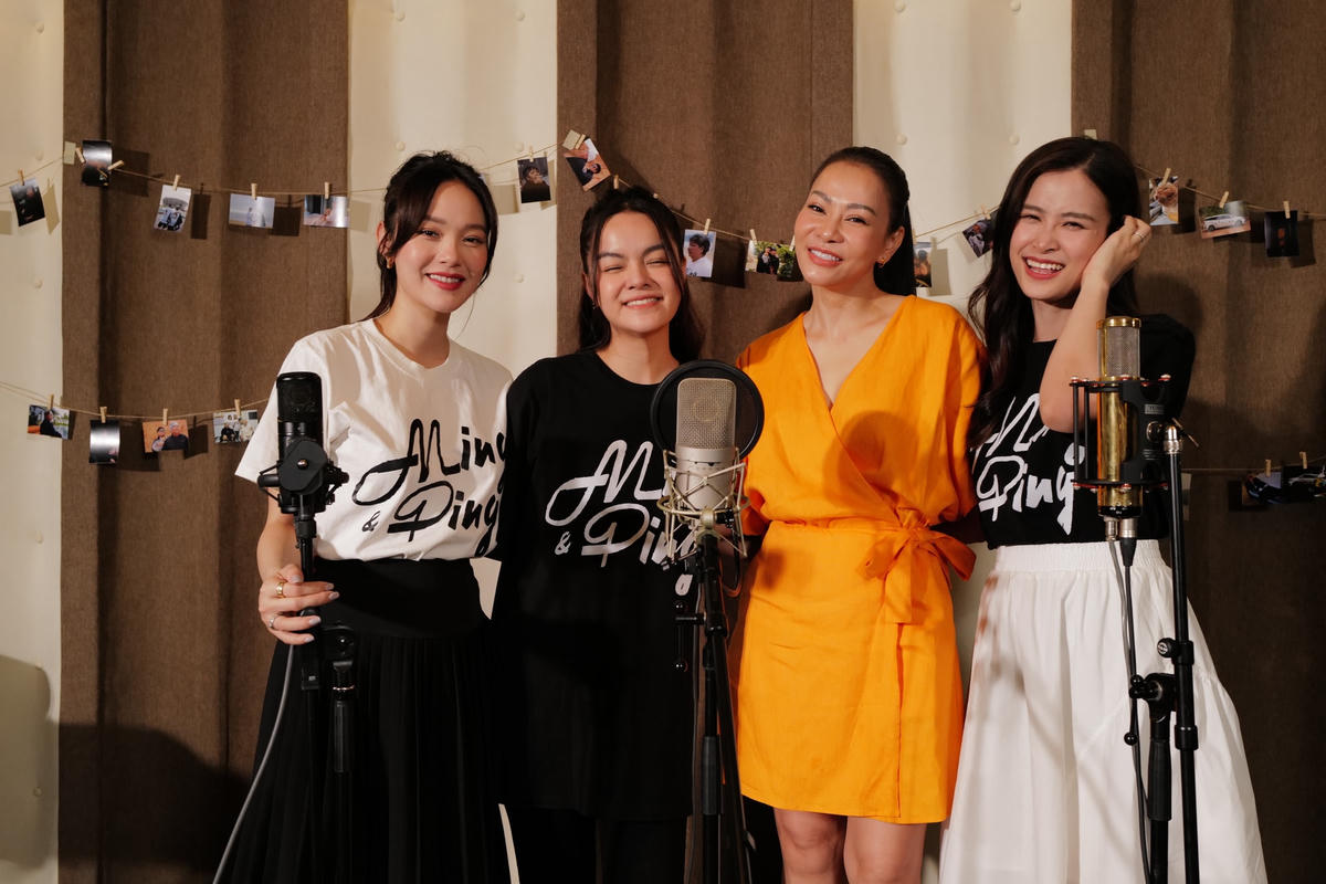 Thu Minh, Phạm Quỳnh Anh, Minh Hằng, Đông Nhi xúc động hát về mẹ nhân Ngày Quốc tế Phụ nữ 8-3. 
