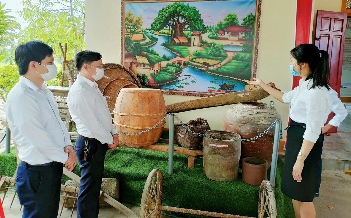 Hầu hết “Ngôi nhà trí tuệ” ở huyện Hương Sơn (Hà Tĩnh) đều dành không gian để lưu giữ, bảo tồn các giá trị văn hóa.