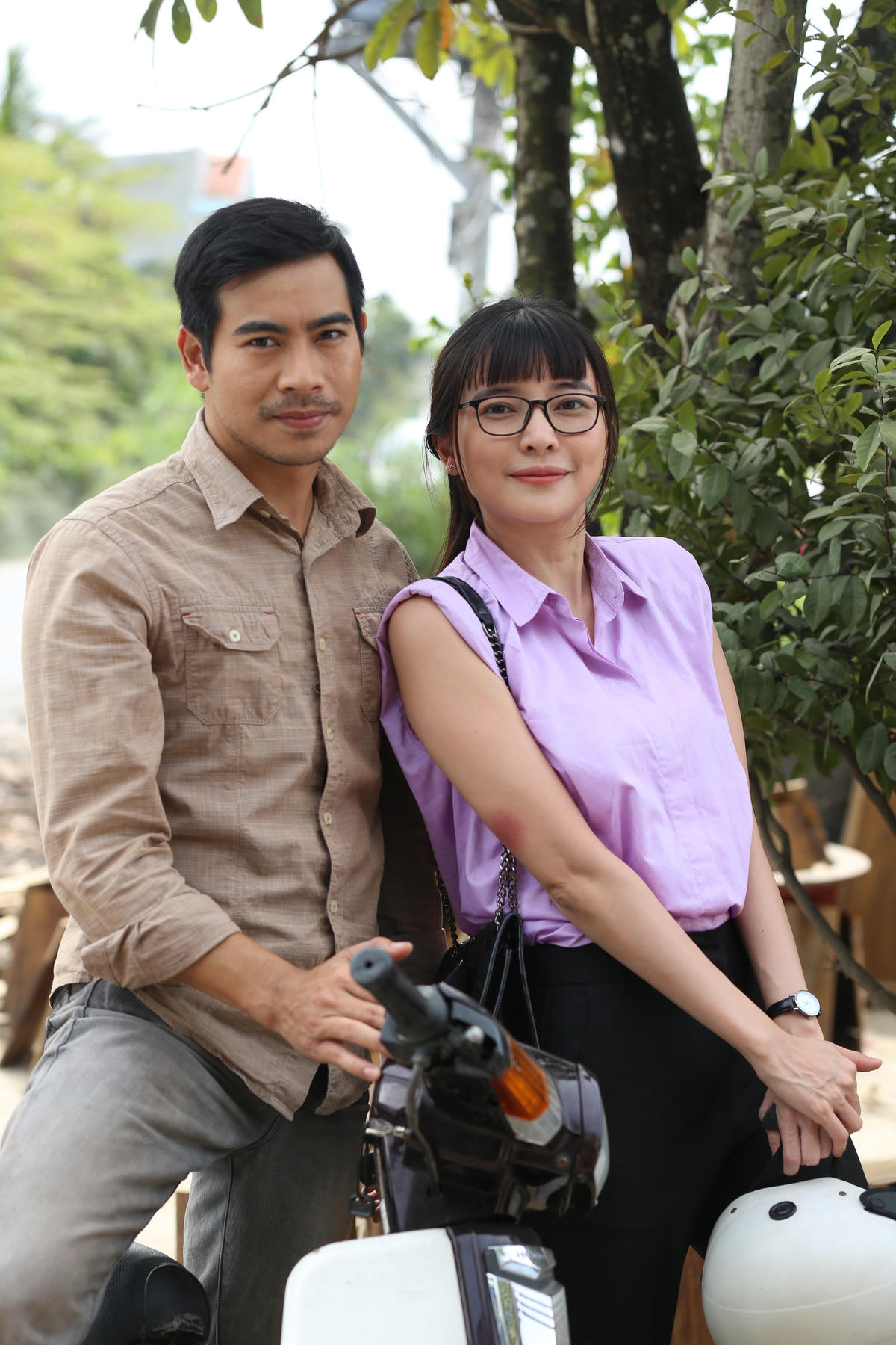 Phim có sự tham gia của diễn viên Thanh Bình và Cao Thái Hà. 