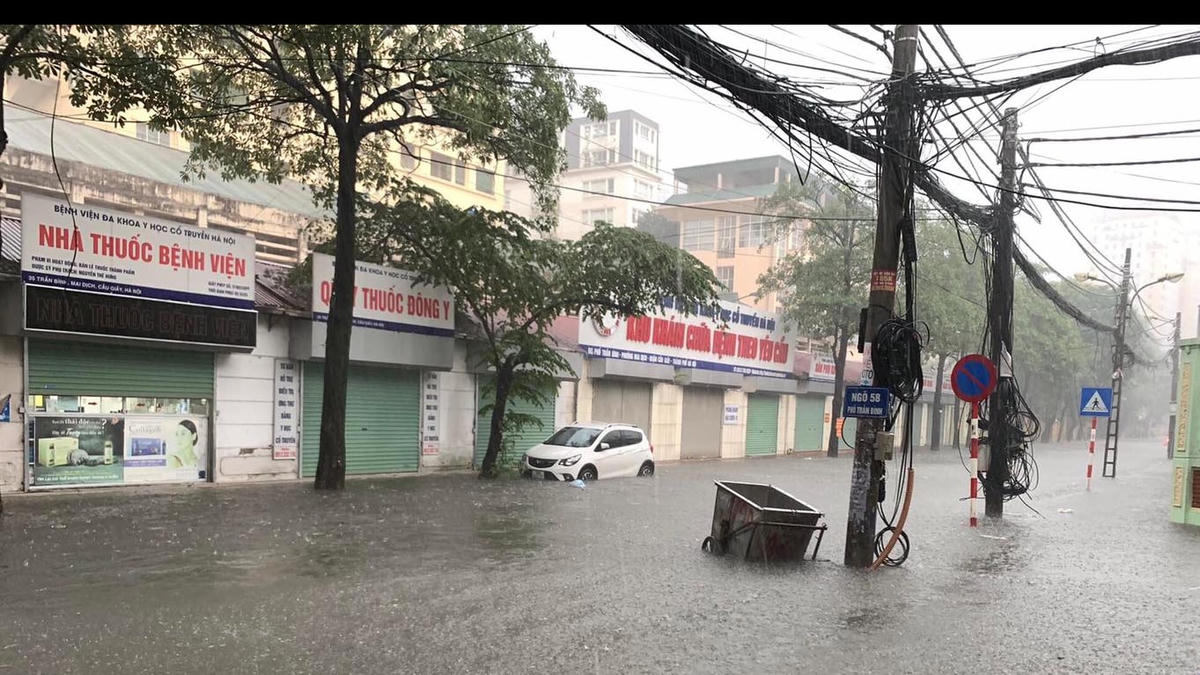 Dự báo trong vài ngày tới, nhiều khu vực trên cả nước có mưa vừa và mưa to.