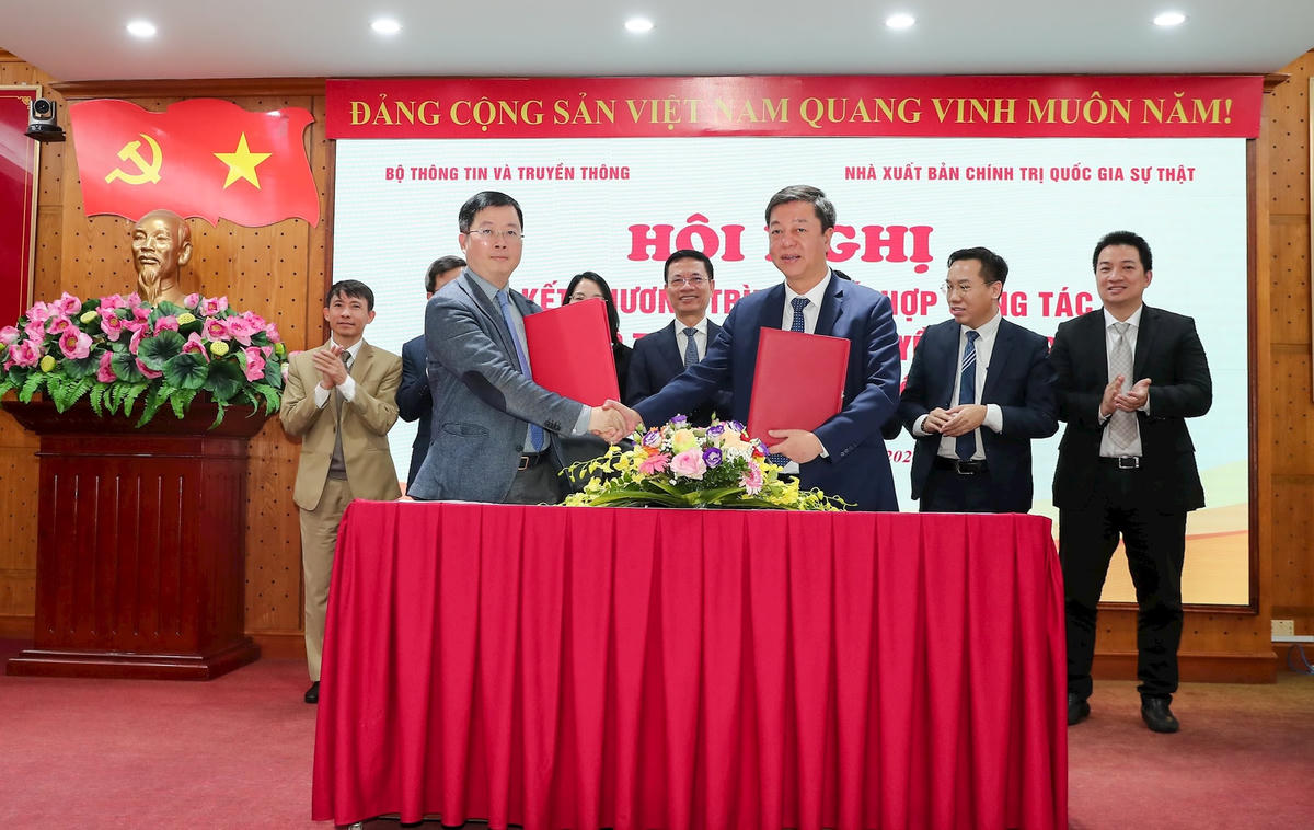 nam_8242.jpg