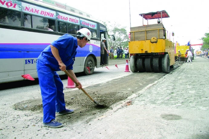 Cục Đường bộ Việt Nam yêu cầu các chủ đầu tư, Ban QLDA đẩy nhanh tiến độ các dự án bảo trì đường bộ. Ảnh minh hoạ.