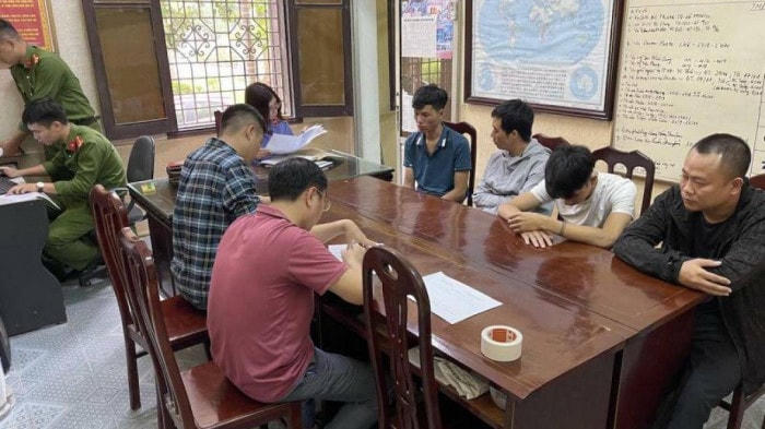 Nhóm đối tượng làm giả tài liệu tại cơ quan Công an.