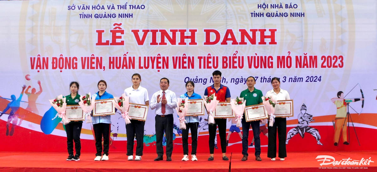 z5289738785586_d368c2f1e4a0483ff201cb395839be08.jpg