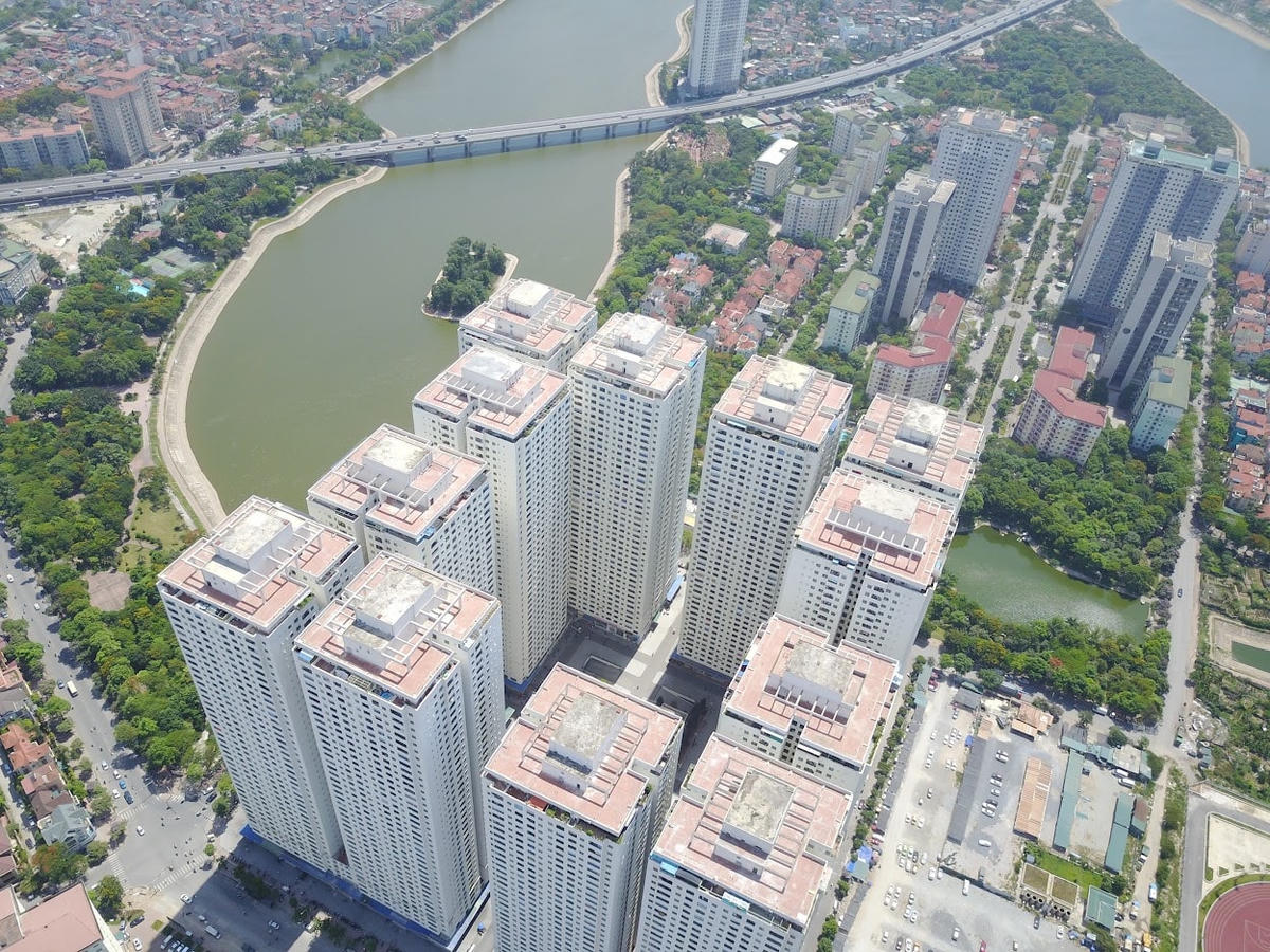 Sở hữu một căn nhà ở xã hội vẫn đang là giấc mơ xa vời của công nhân, người lao động có thu nhập thấp. Ảnh: Quang Vinh.