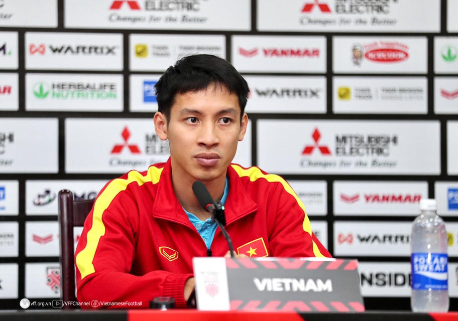 Đội trưởng Đỗ Hùng Dũng chia sẻ trước dận đấu chung kết lượt đi AFF Cup 2022. Ảnh: VFF.