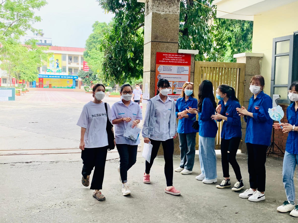 Bộ GDĐT hỗ trợ thí sinh chưa đăng ký nguyện vọng xét tuyển đại học