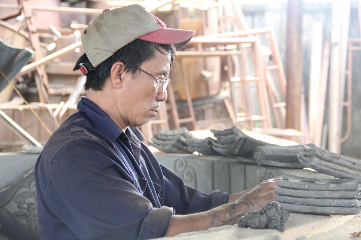 Đây là làng nghề chuyên đúc ra những bảo vật quốc gia.