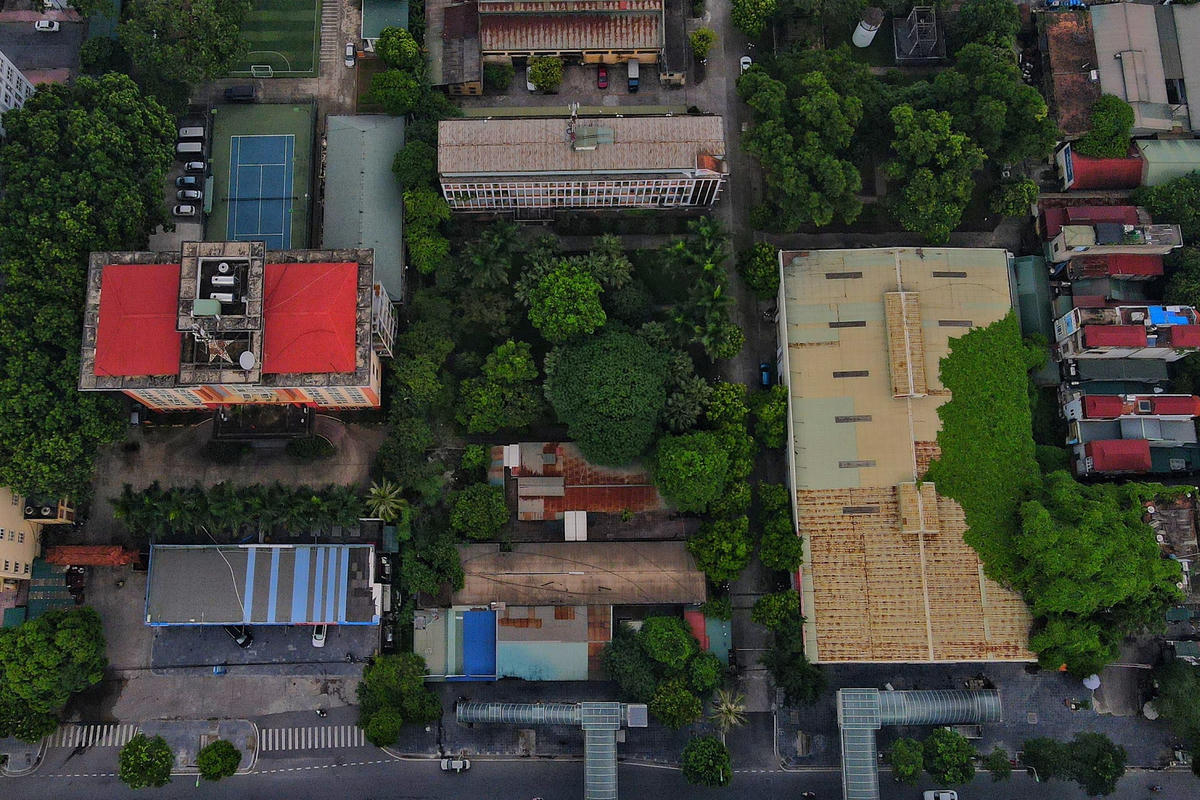 Một phần đã phân cho các bộ công nhân viên, một phần hoạt động nghiên cứu công nghệ nghành hóa chất sản xuất thuốc tuyển quặng.