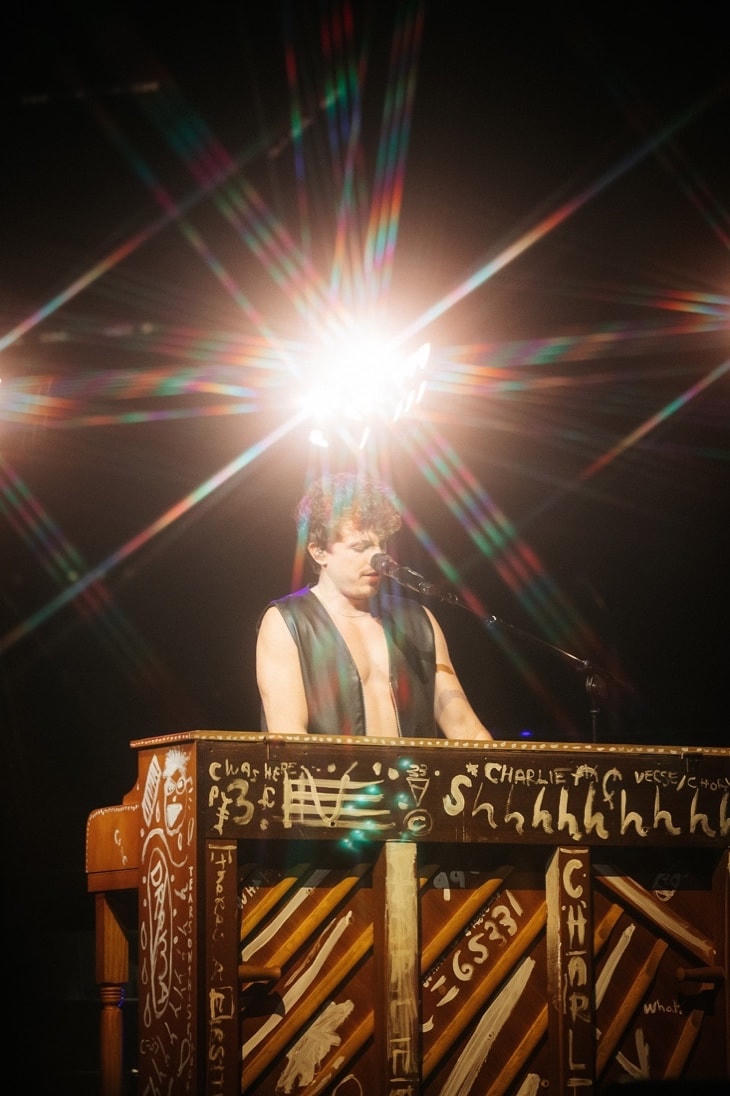 8Wonder Voice Challange - 'Song ca' cùng Charlie Puth và cơ hội gặp mặt thần tượng quốc tế