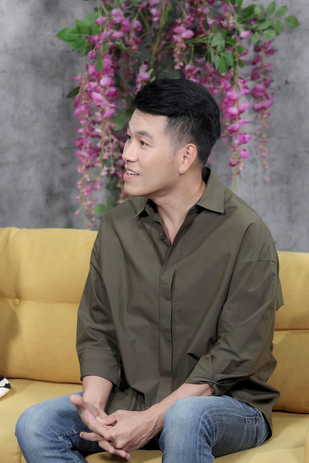 Hồ Trung Dũng cho rằng, quản lý tâm lý của chính mình là điều khó nhất chứ không phải sự cạnh tranh khốc liệt trong showbiz.