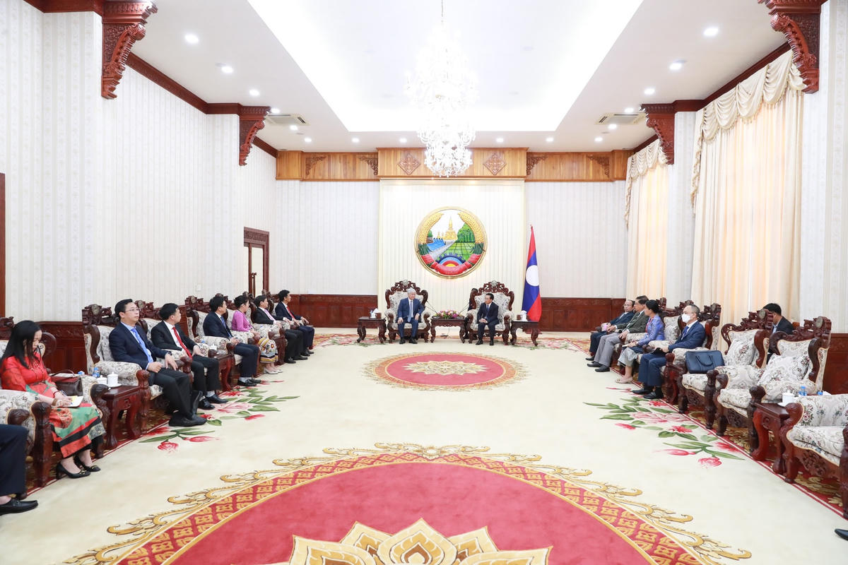 [Ảnh] Chủ tịch Đỗ Văn Chiến hội kiến, chào xã giao lãnh đạo Đảng, Nhà nước Lào
