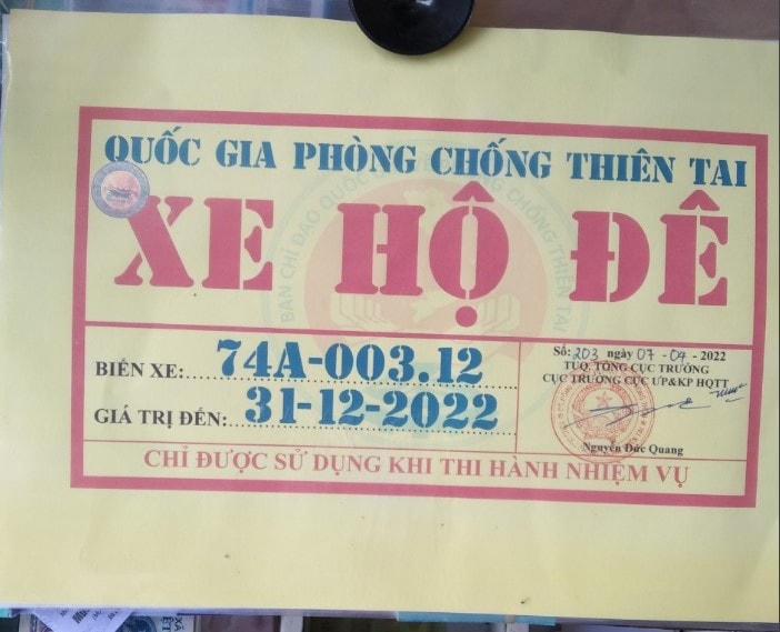 Phù hiệu được cấp cho xe 74A - 003.12.