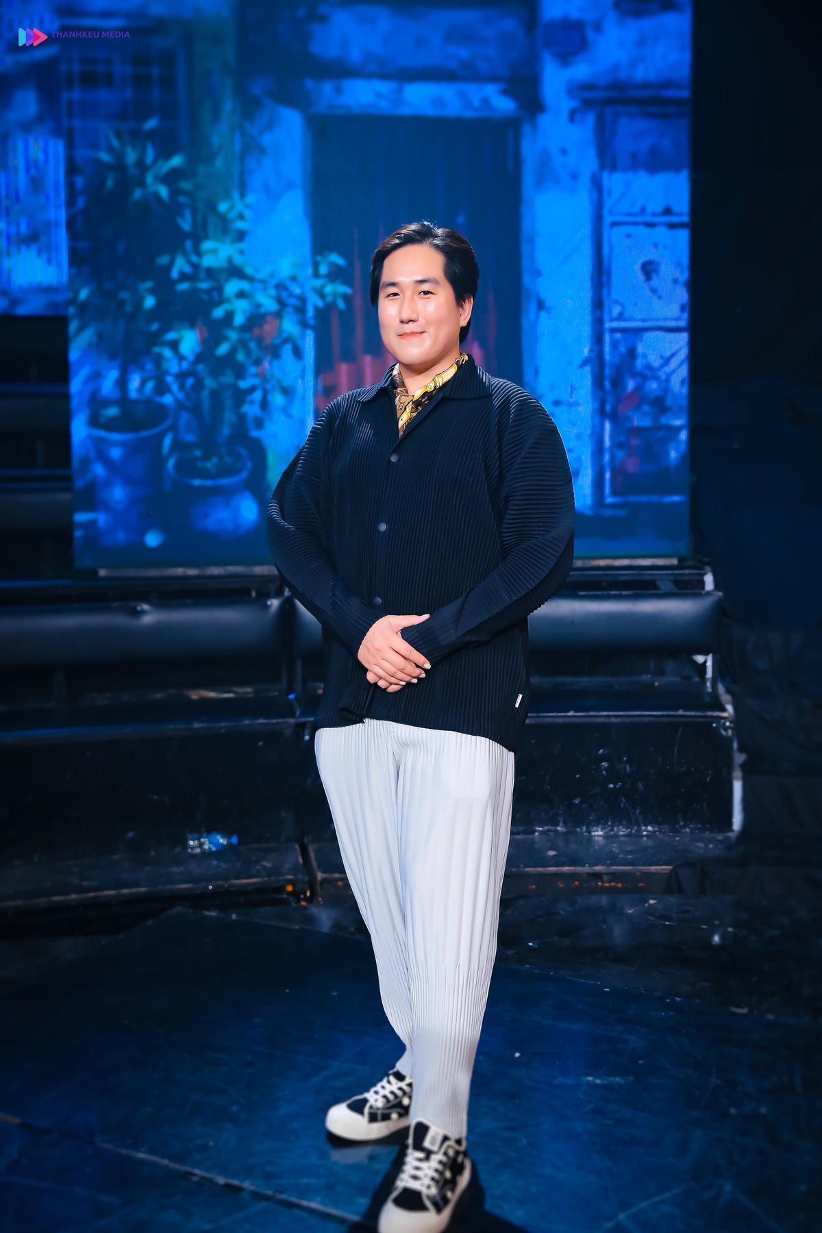 Câu chuyện của nhà văn Mạc Thụy thú vị theo cách riêng. 