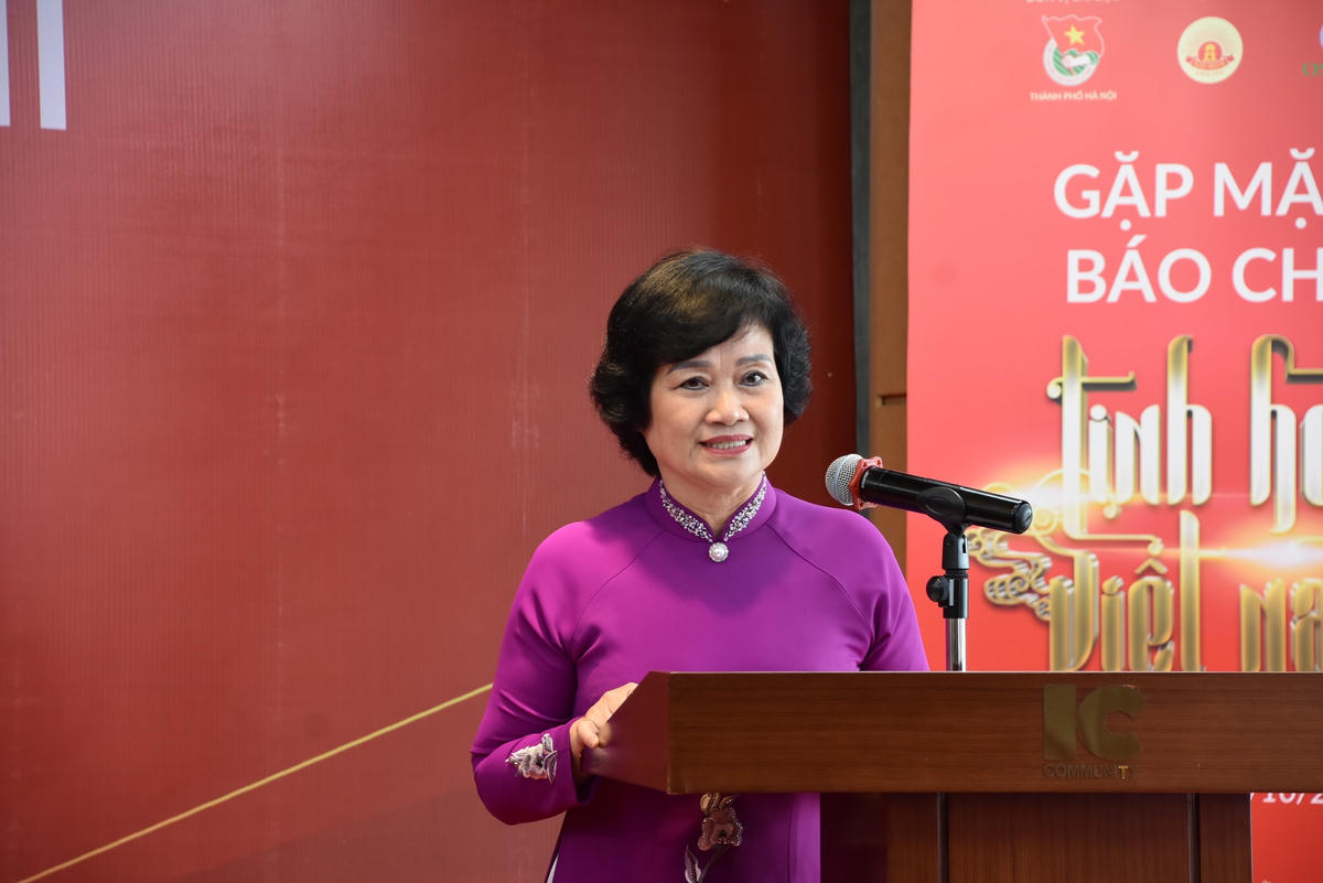 Nghệ nhân Ngô Thị Tính - Tổng Giám đốc Công ty CP Bánh mứt kẹo Bảo Minh.