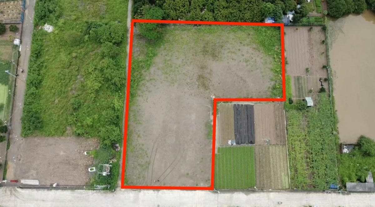 Khu đất được Bank Land "tự vẽ" dự án Hồng Vân. Ảnh: C.K..