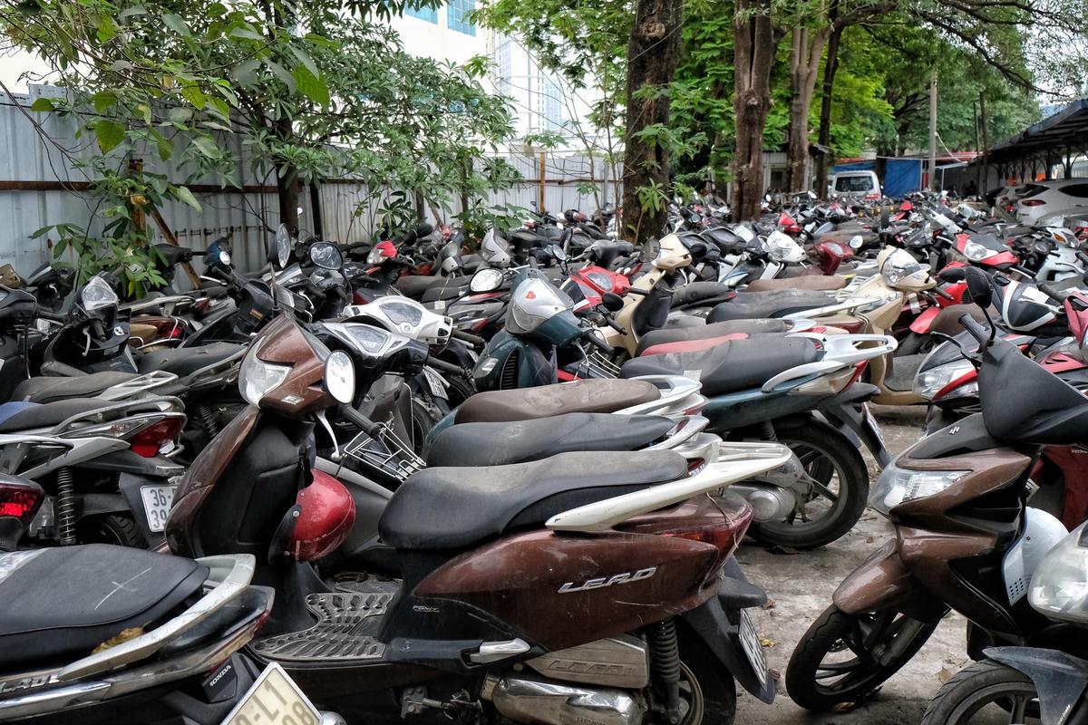 Đây là bãi để xe vi phạm của một số Đội CSGT thuộc Phòng CSGT Công an TP Hà Nội, quận Nam Từ Liêm, Tổ công tác đặc biệt 141...