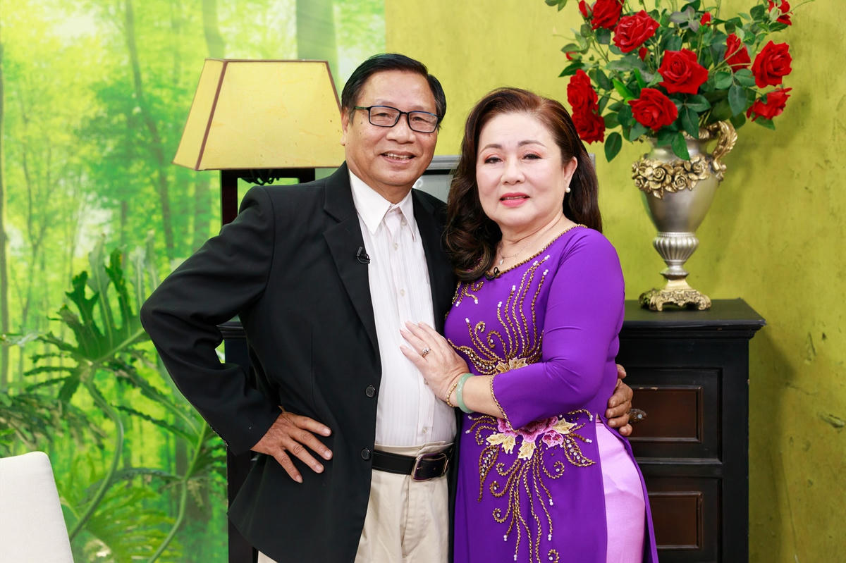 Vợ chồng nghệ sĩ Phan Xuân Thi tại "Tình trăm năm".