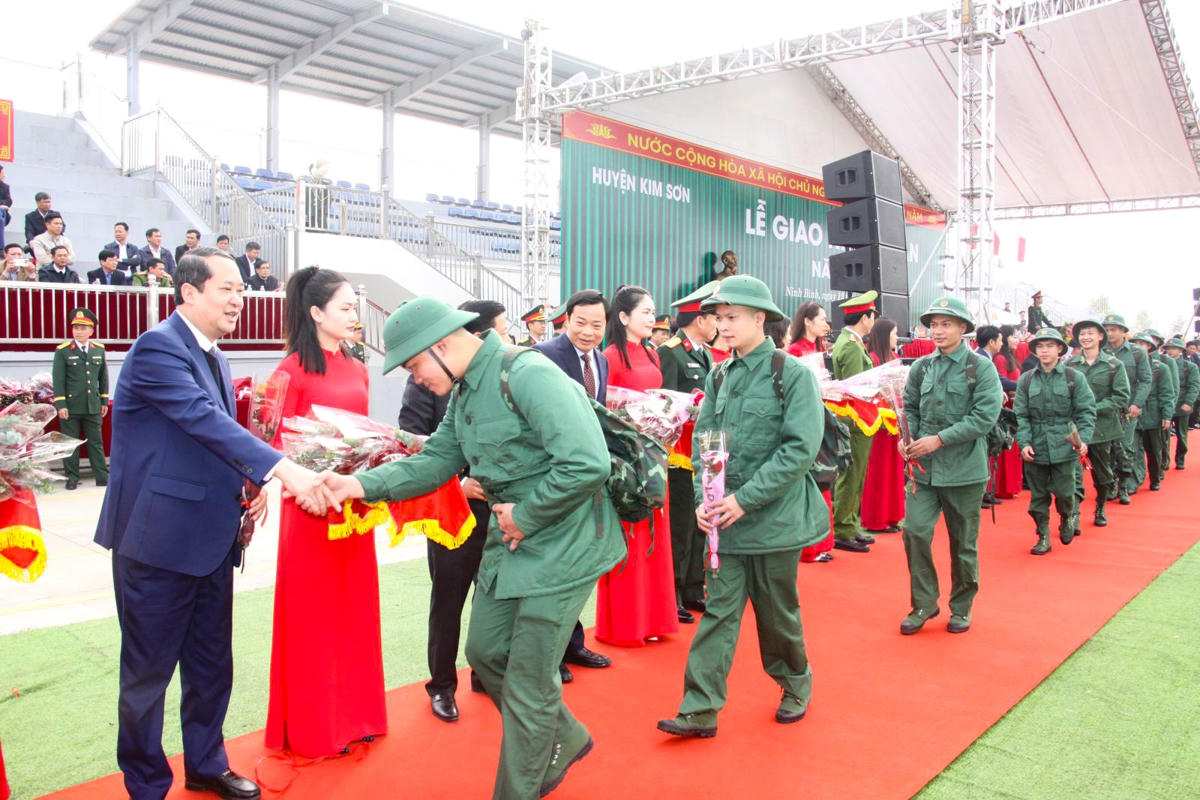 TẶNG QUÀ 6
